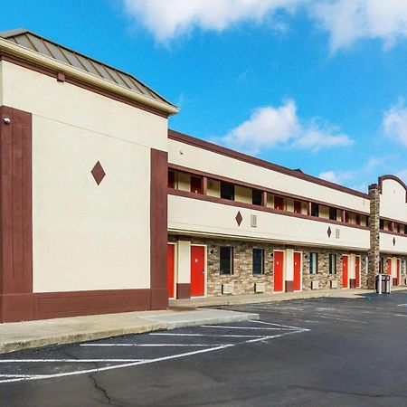 Econo Lodge Cloverdale Exterior foto