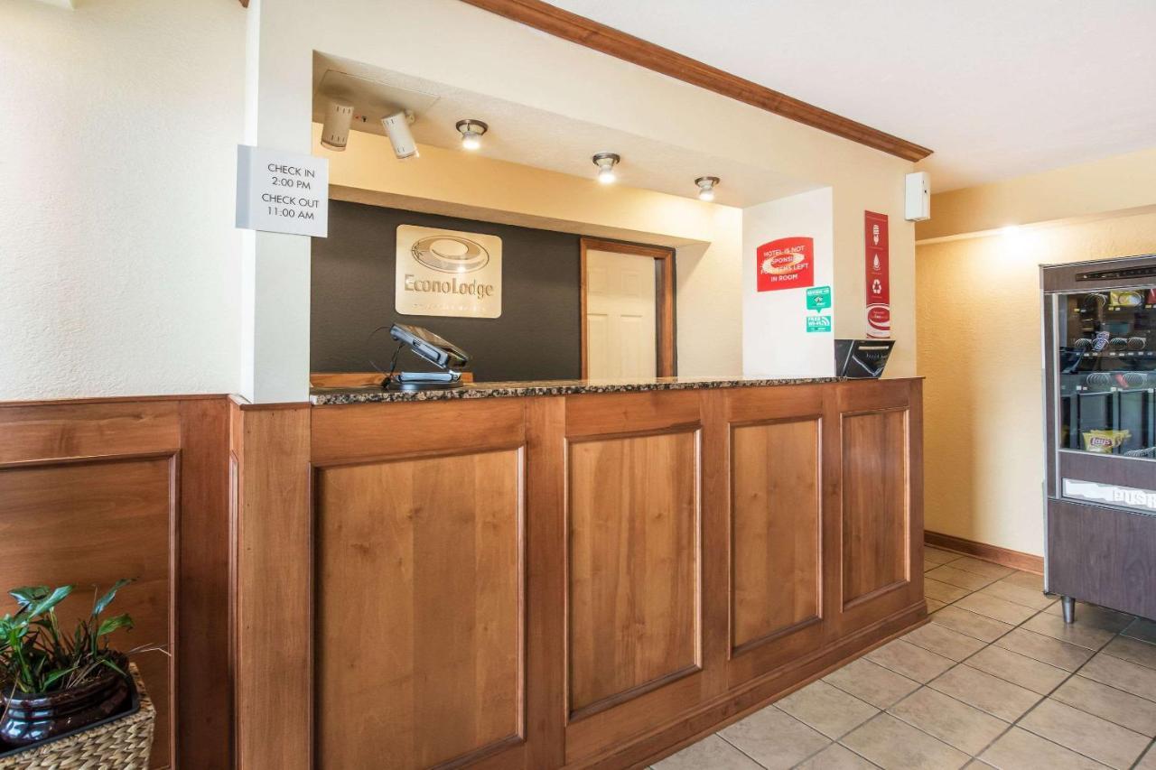 Econo Lodge Cloverdale Exterior foto
